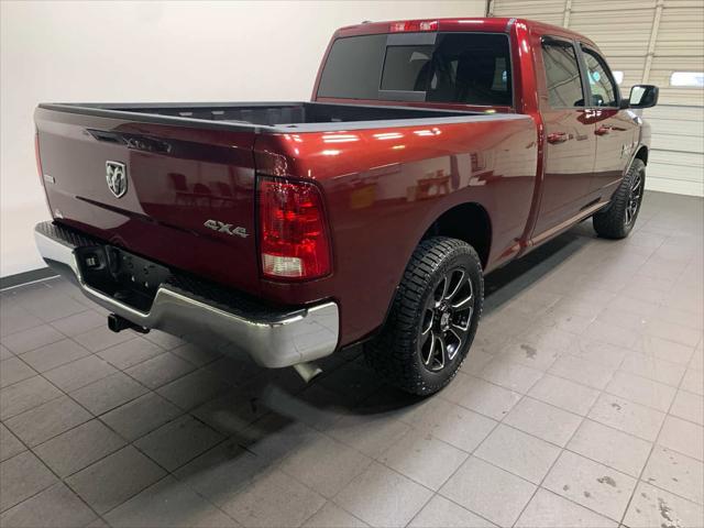 2019 RAM 1500 Classic SLT Crew Cab 4x4 64 Box