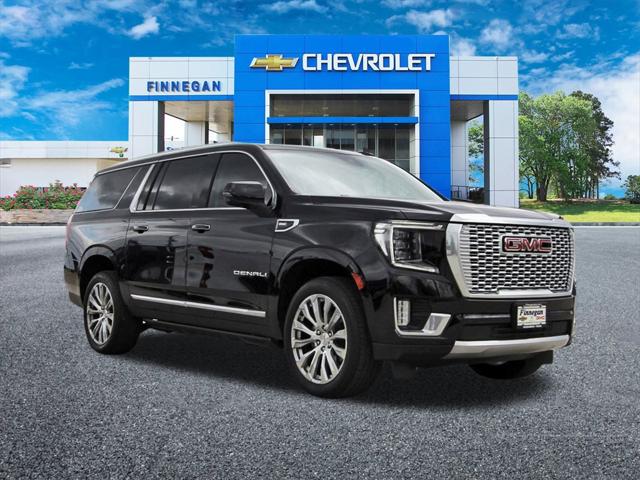 2023 GMC Yukon XL 4WD Denali