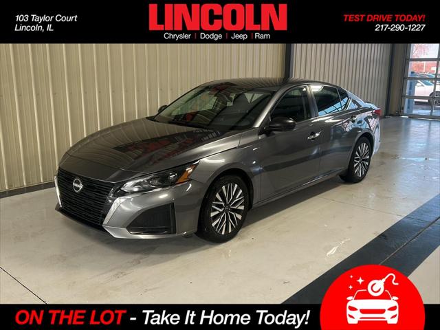 2024 Nissan Altima SV FWD