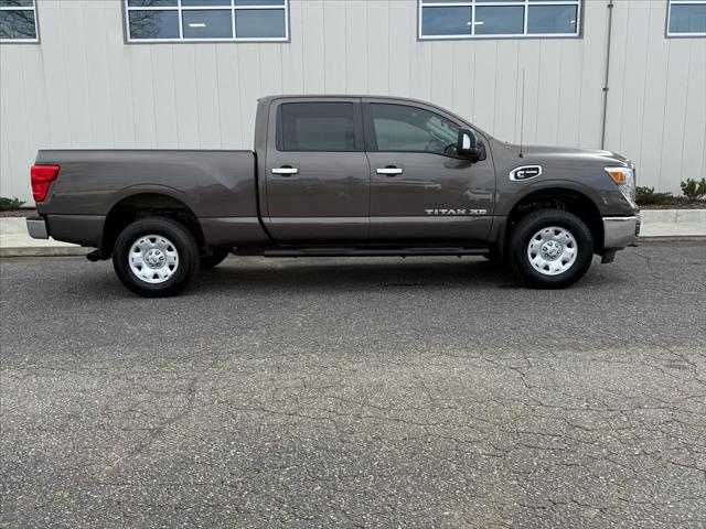 2017 Nissan TITAN XD SV Diesel