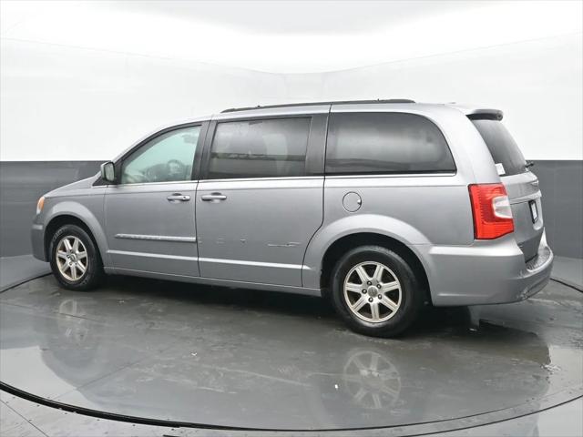 2013 Chrysler Town and Country Touring