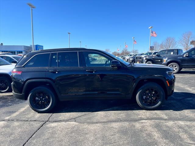 2026 Jeep Grand Cherokee Altitude 4x4
