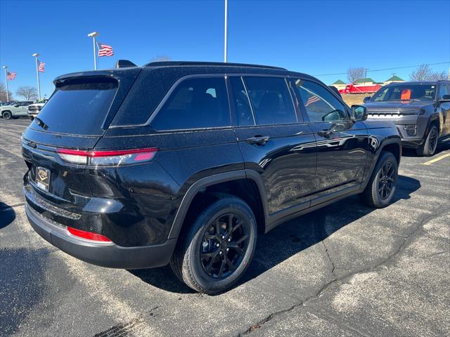 2026 Jeep Grand Cherokee Altitude 4x4