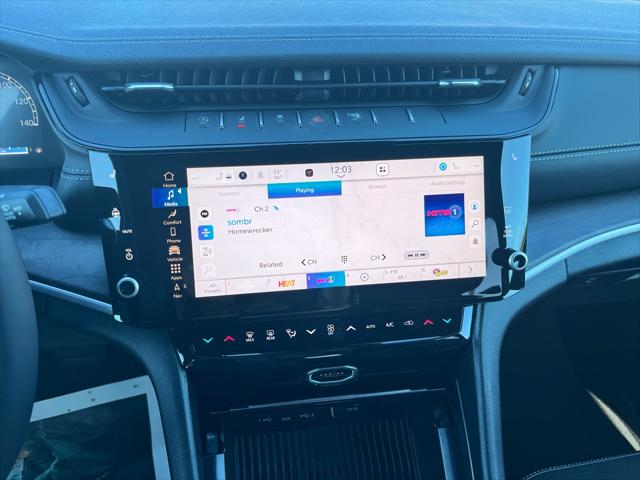 2026 Jeep Grand Cherokee Altitude 4x4