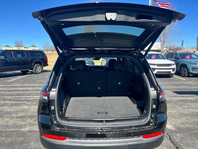 2026 Jeep Grand Cherokee Altitude 4x4