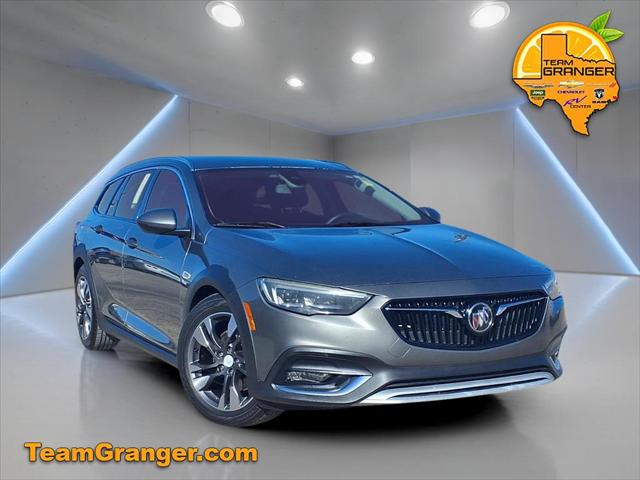 2019 Buick Regal TourX AWD Essence