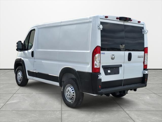 2026 Ram ProMaster Cargo Van Tradesman Low Roof 118" WB w/Pass Seat