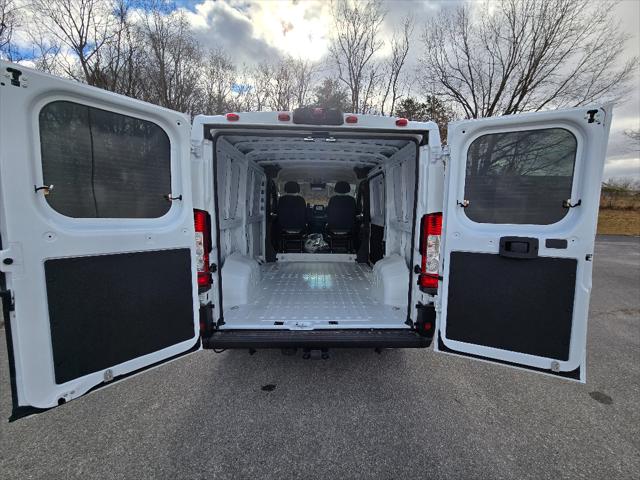 2026 Ram ProMaster Cargo Van Tradesman Low Roof 118" WB w/Pass Seat