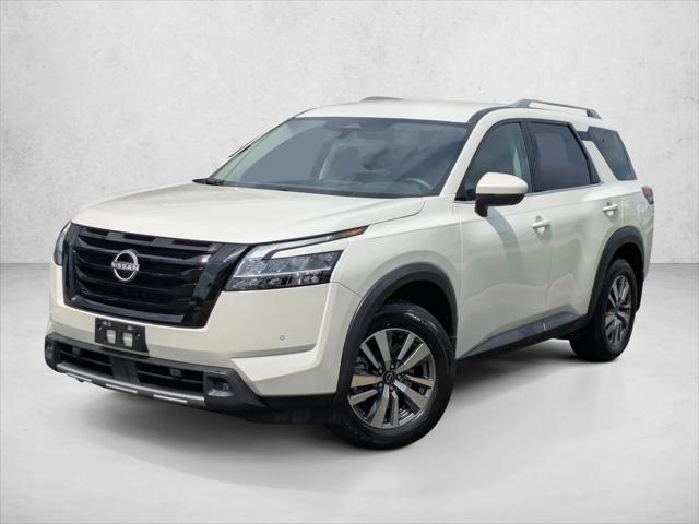 2023 Nissan Pathfinder SL 4WD