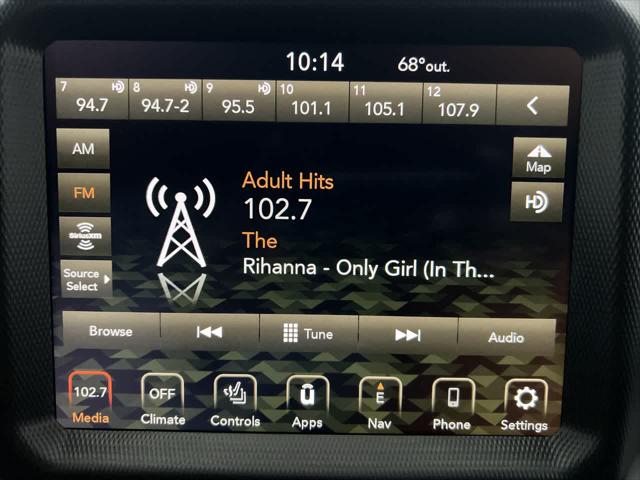 2022 Jeep Wrangler Unlimited Sahara Altitude 4x4