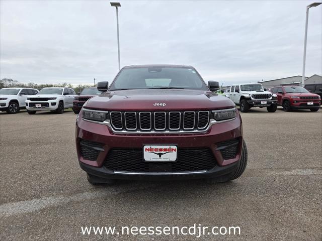 2025 Jeep Grand Cherokee Laredo X 4x2