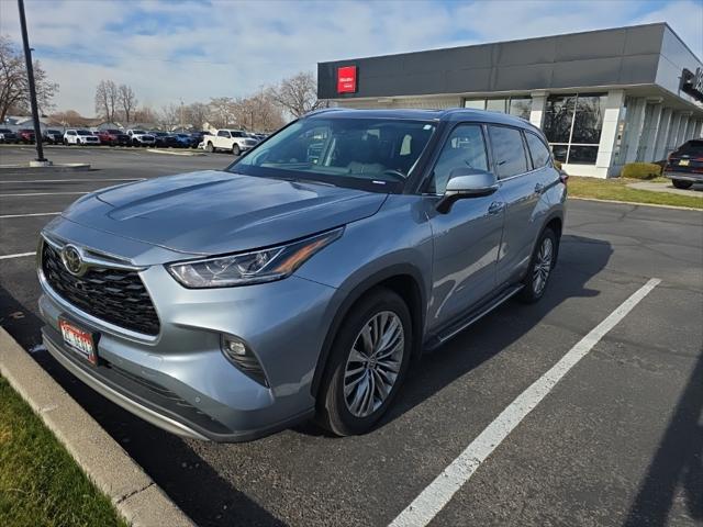 2021 Toyota Highlander Platinum