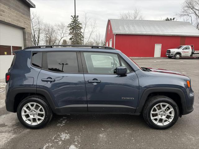 2021 Jeep Renegade Latitude 4X4 2021 Jeep Renegade Latitude 4X4