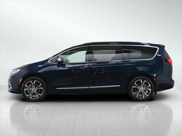 2024 Chrysler Pacifica Pinnacle AWD