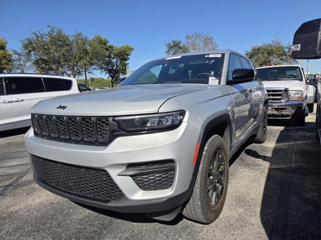 2024 Jeep Grand Cherokee Altitude 4x4