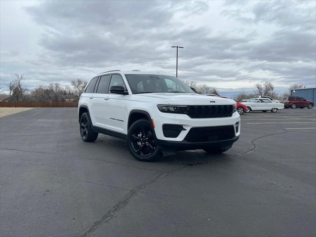 2023 Jeep Grand Cherokee Altitude 4x4