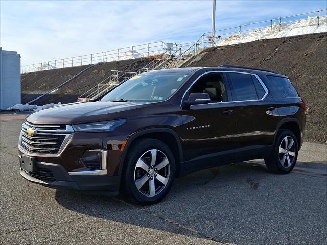 2023 Chevrolet Traverse AWD LT Leather