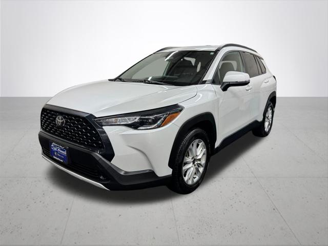 2024 Toyota Corolla Cross LE