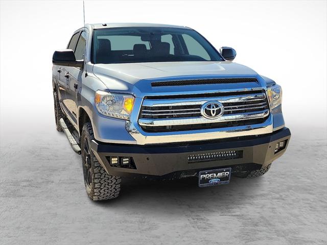2017 Toyota Tundra SR5 5.7L V8