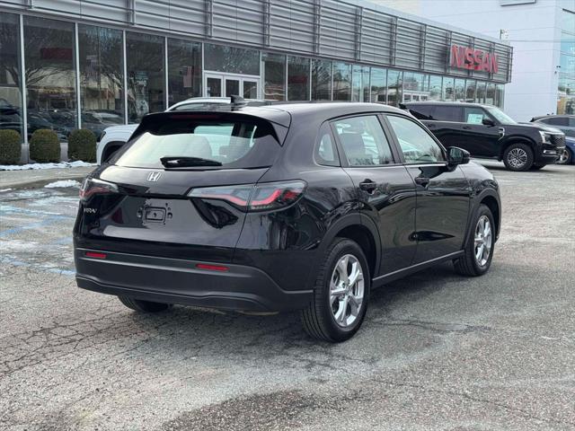 2025 Honda HR-V 2WD LX