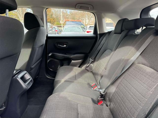 2025 Honda HR-V 2WD LX