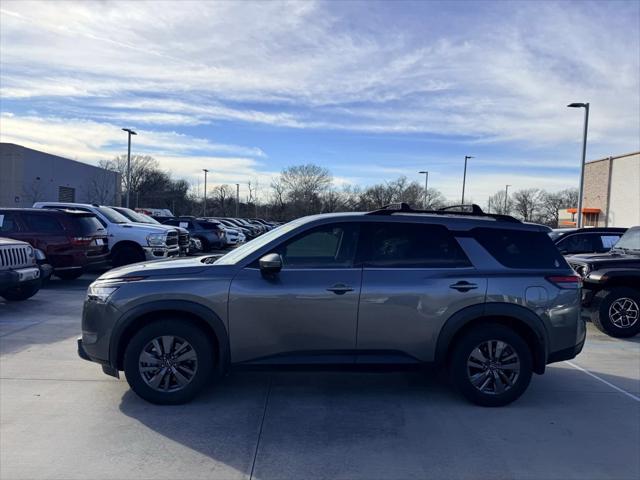 2022 Nissan Pathfinder SV 2WD