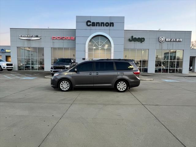 2015 Toyota Sienna L