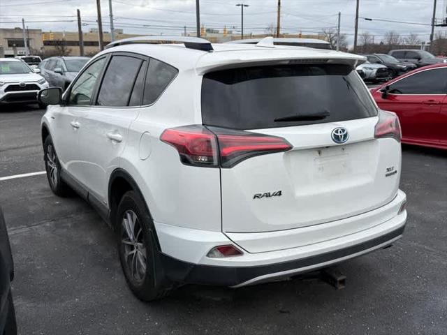 2016 Toyota RAV4 Hybrid XLE