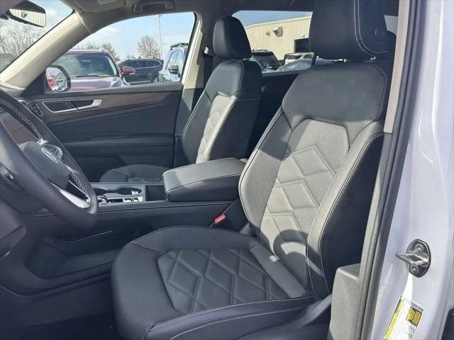 2026 Volkswagen Atlas SE