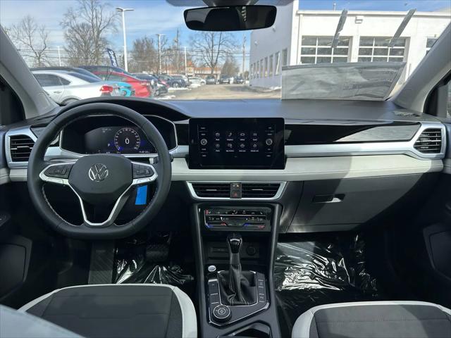 2026 Volkswagen Taos SE