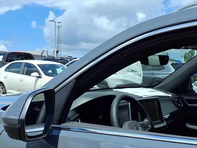 2025 Volkswagen Atlas Cross Sport 2.0T SEL Premium R-Line