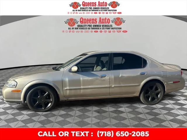 2000 Nissan Maxima SE