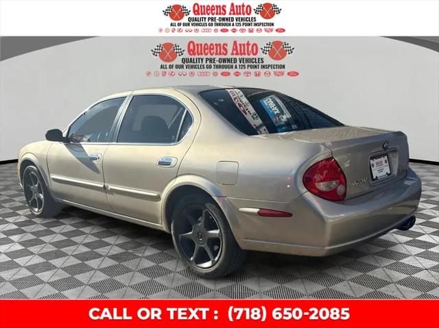 2000 Nissan Maxima SE