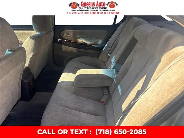 2000 Nissan Maxima SE