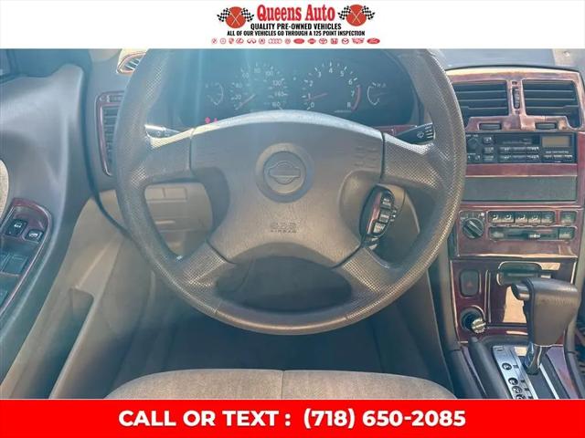 2000 Nissan Maxima SE
