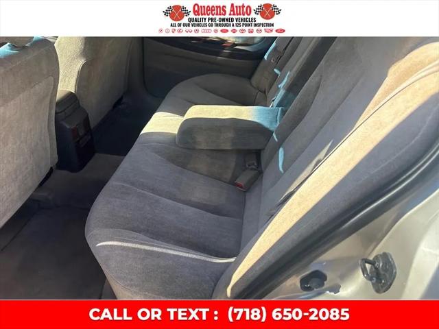 2000 Nissan Maxima SE