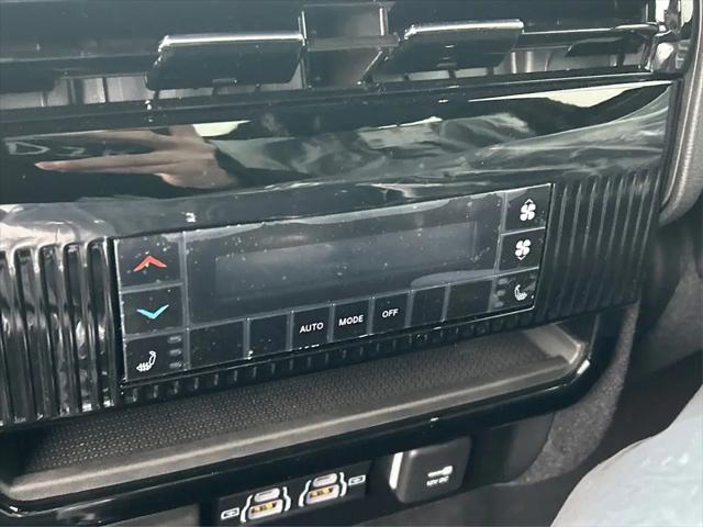 2026 Jeep Grand Wagoneer Limited Altitude 4x4
