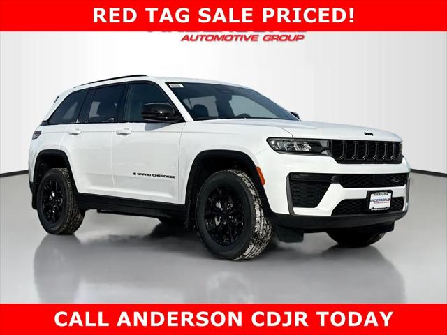 2026 Jeep Grand Cherokee Altitude 4x4 for sale in Rockford, IL