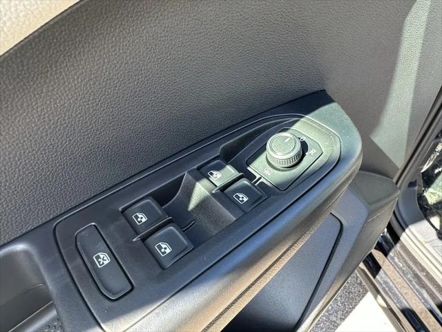 2026 Volkswagen Taos S