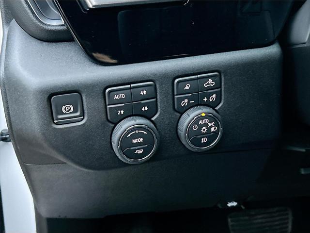 2026 Chevrolet Silverado 1500 4WD Crew Cab Short Bed RST