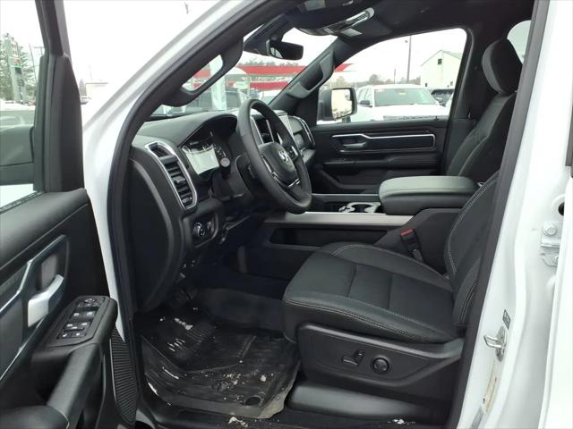 2025 Ram 1500 Big Horn Crew Cab 4x4 5'7" Box