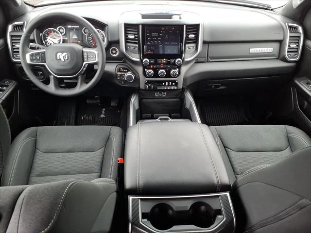 2025 Ram 1500 Big Horn Crew Cab 4x4 5'7" Box