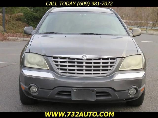 2004 Chrysler Pacifica Base