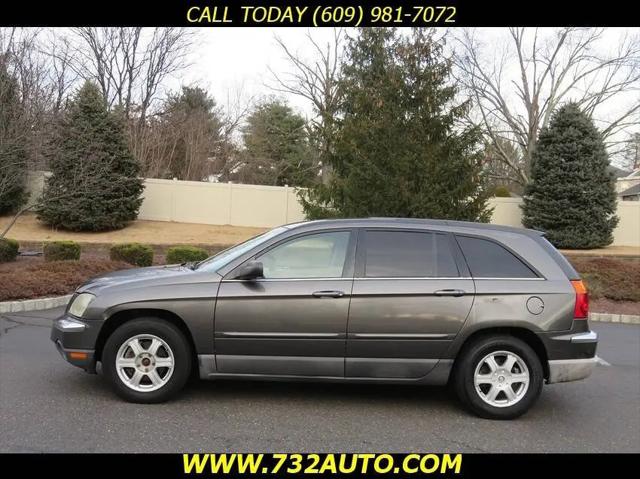2004 Chrysler Pacifica Base