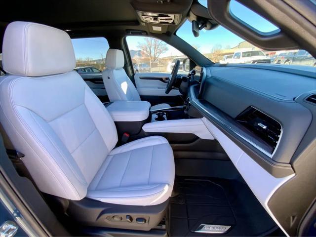 2026 Chevrolet Suburban Premier, 4WD