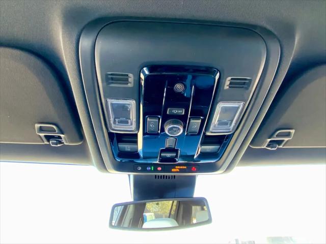 2026 Chevrolet Suburban Premier, 4WD