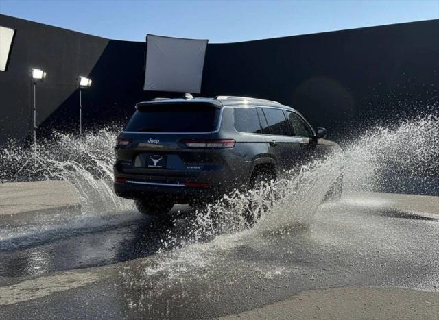 2022 Jeep Grand Cherokee L Limited 4x4