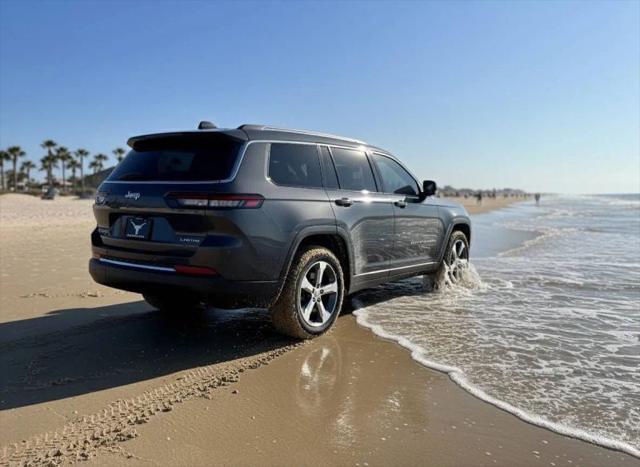 2022 Jeep Grand Cherokee L Limited 4x4