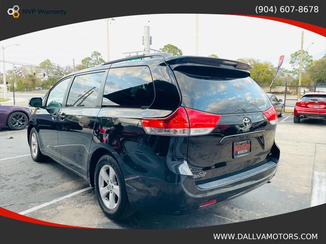 2014 Toyota Sienna LE V6 7 Passenger Mobility