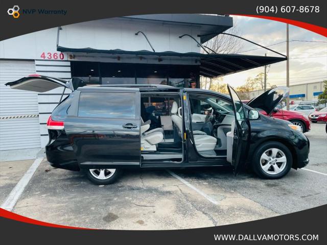 2014 Toyota Sienna LE V6 7 Passenger Mobility